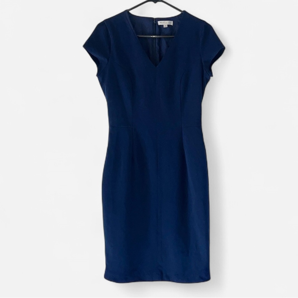 Elegant Navy Blue Women's Midi V-neck Short Sleeve Dress